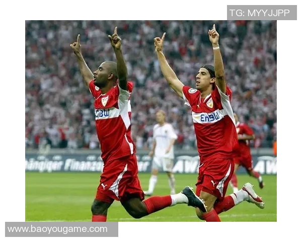 杜赛尔与波鸿激战正酣谁能在这场对决中笑到最后